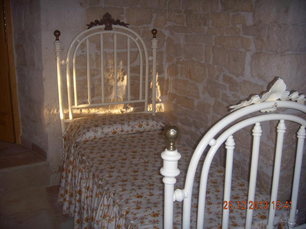 Trullo Montetrecarlini Villa Alberobello Phòng bức ảnh