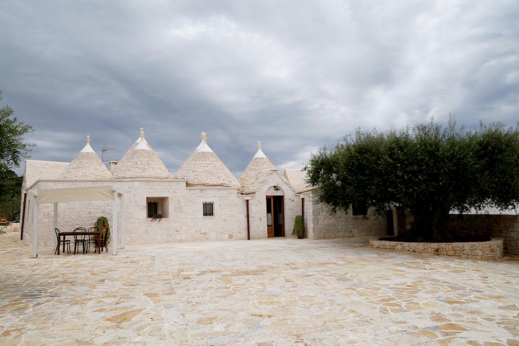 Trullo Montetrecarlini Villa Alberobello Phòng bức ảnh
