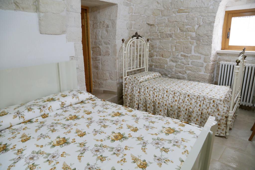 Trullo Montetrecarlini Villa Alberobello Phòng bức ảnh