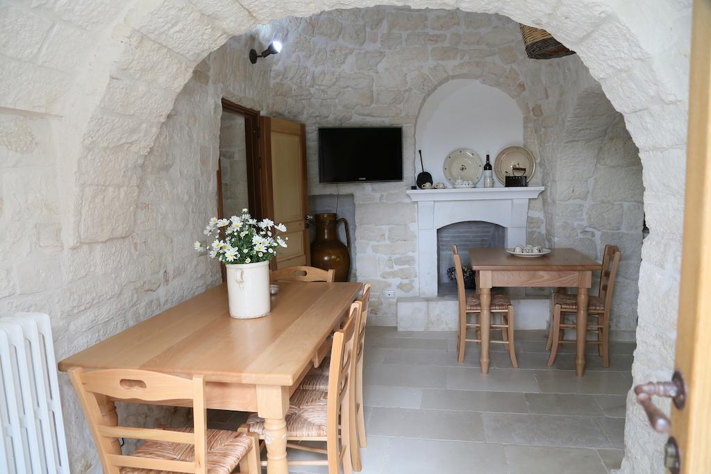 Trullo Montetrecarlini Villa Alberobello Phòng bức ảnh